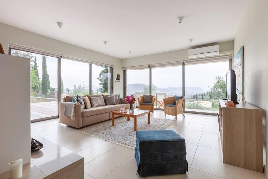 Nafplio, Hill With An Amazing View Apartment ภายนอก รูปภาพ