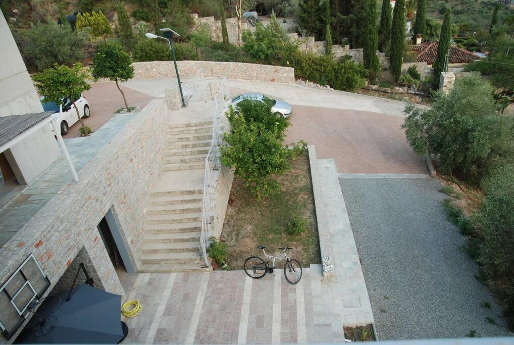 Nafplio, Hill With An Amazing View Apartment ภายนอก รูปภาพ
