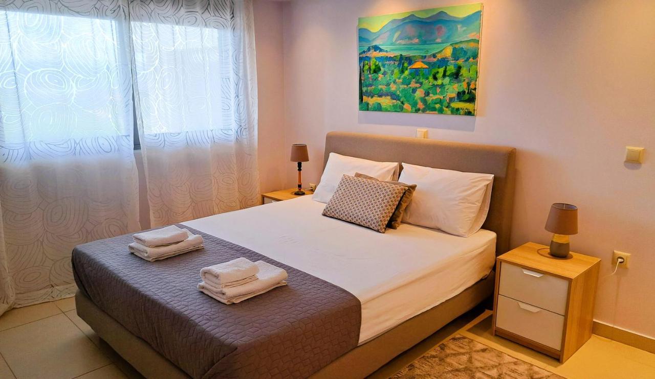 Nafplio, Hill With An Amazing View Apartment ภายนอก รูปภาพ